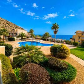 Jazmines 4 Mascarat Sea View Apartment, Hotel in La Canuta