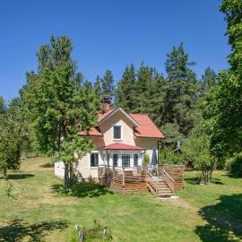 Cozy rural house close to Vimmerby SE05023 – hotel w mieście Vimmerby