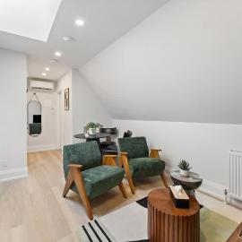 Luxury Suite 1 BR - 1 Bed - Stylish - New Build - Downtown