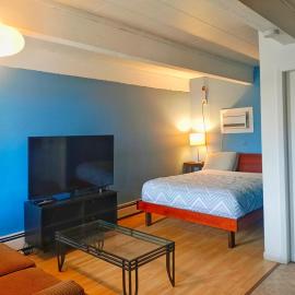 Caravan Motel