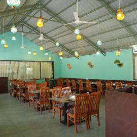 Loni Khurd में, होटल Amorae Resort