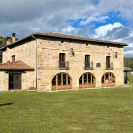 Nuestra Señora de Revenga, hotel in Regumiel de la Sierra