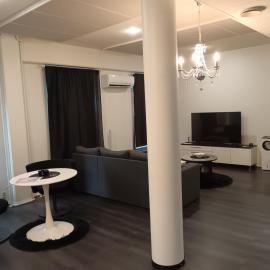 Salon Harlekiini, מלון בליאקסה