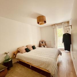 Logement chaleureux aux portes de Paris, hotel in Noisy-le-Sec