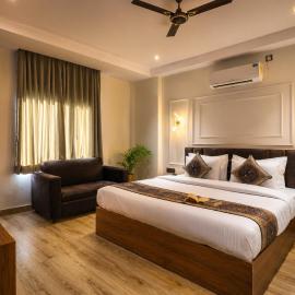 Ganga Palace Near Vishwakarmaghat, hotel a Haridwār