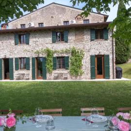 Il Metrone, accogliente casa di campagna a Custoza, hotel a Custoza