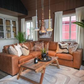 Seaside Retreat near the Atlantic Ocean Road, готель у місті Averoy