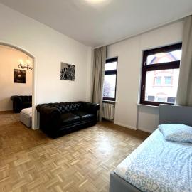 Monteur- & Familienapartment 6 Personen Offenbach