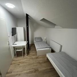Gemütliches kleines Zimmer, хотел в Jerrishoe