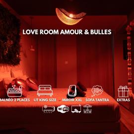 Love Room Valence - Amour et Bulles - Balnéo - Miroir XXL Terrasse, hotel Bourg-lès-Valence-ban