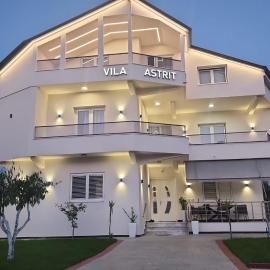 Vila Astrit, hôtel à Fier