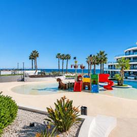 Infinity View Apartments by NRAS, hotel in Arenales del Sol