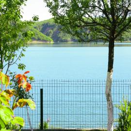 Lake of Diber, hotel en Debar