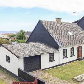 6 person holiday home in Søby Ærø, Hotel in Søby