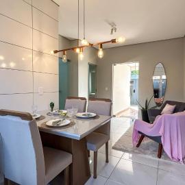 Rosa Serena - Conforto, silêncio e garagem - Casa com 2 quartos, próximo a rodoviária e aeroporto