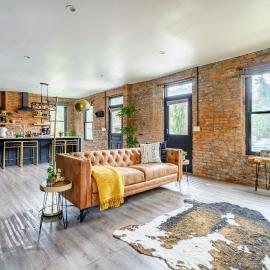 Jungle House Downtown Columbus - Modern Boutique Suites, hotel a Columbus