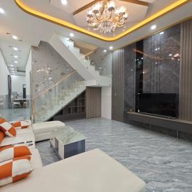 MAY homestay, hotel in Phú Khương