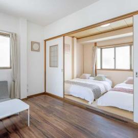100sqm Entire House 2min Walk to Kintetsu Stop Max 10 Guests Near Tennoji Easy Access Namba Shinsaibashi Bright Airy