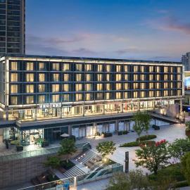 Novotel Living Hangzhou International Convention Center, hotell i Hangzhou