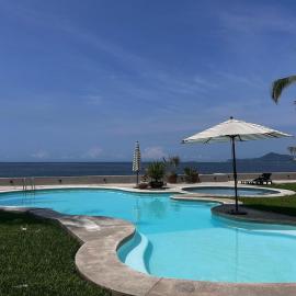 Condominio Los Corales โรงแรมในมานซานิโญ