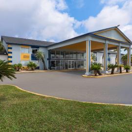 Super 8 by Wyndham Biloxi at the Beach, hotel v mestu Biloxi