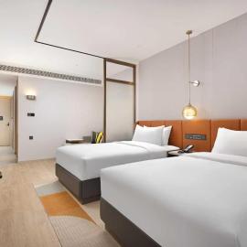 Hampton By Hilton Zibo Zhangdian, hotel a Zibo