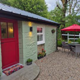 Waterfall Cottage, hotel v mestu Killybegs