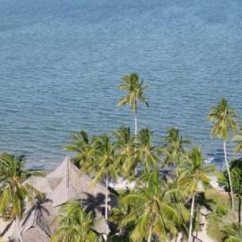 Barry's Beach Resort Pangani, hotel Mkwaja városában
