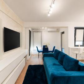 Irina's Premier Properties at Seven Palms, Saturn, ξενοδοχείο σε Saturn