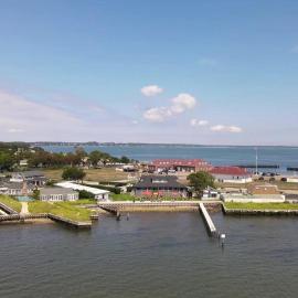 The Inn Spot – hotel w mieście Hampton Bays