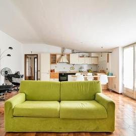 Cosy-silence apartment with parking Lake MAGGIORE