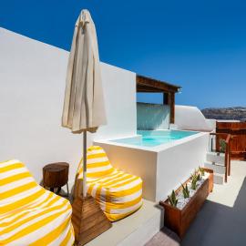 Orasis Houses - Luxury Retreats with Pool & Views