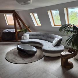 NEU! Über den Dächern von Mücheln, hotel i Mücheln