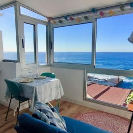 Homely studio with natural pools & sweeping views