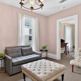 Charming Apartment in bustling Clifton & Crescent Hill