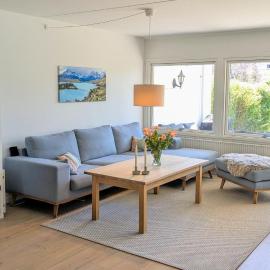 Spacious Copenhagen Family Villa with Playroom & Playgrounds - Only 20 min to Center by Public Transport, מלון בקופנהגן