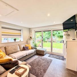 Wolsey Way sleeps 5