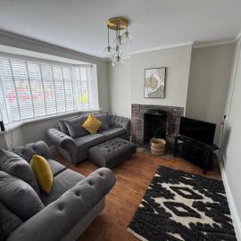 Swansea 3-Bed Family Home Near Morriston Hospital