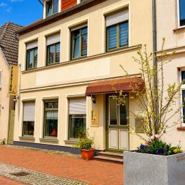 Pension am Bernsteinmuseum Ferienwohnung, hotel in Ribnitz-Damgarten