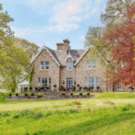 Muckrach Country House, hotel v destinácii Skye of Curr