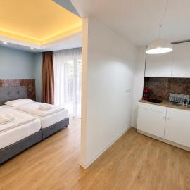 Modern Studio Nr5 private Kitchenette and Bathroom