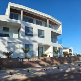 Coastal Calm Seascapes unit 2, hotell i Falcon