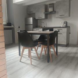 Living Milano Suite, hotel in Cinisello Balsamo