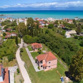Villa Escapes By The Beach, готель у місті Сідарі