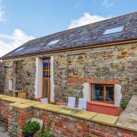 The Threshing Barn - Uk35754, hotel in Bideford