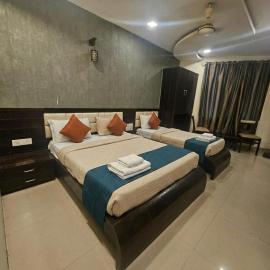 Luxury Hotel Addoree Palace - Near Mumbai Airport