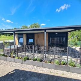 Ancarano mobile house & whirlpool, hotel v Ankarane