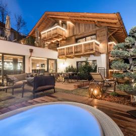 Hotel Montchalet, Hotel in St. Ulrich in Gröden