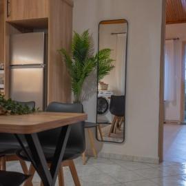 Spritos House, hotelli kohteessa Polykárpion