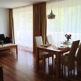 Wellness Ferienwohnung mit Bademantelgang zur Therme
